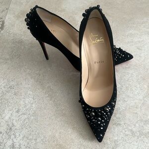 Loboutin black suede pearls candidate pumps